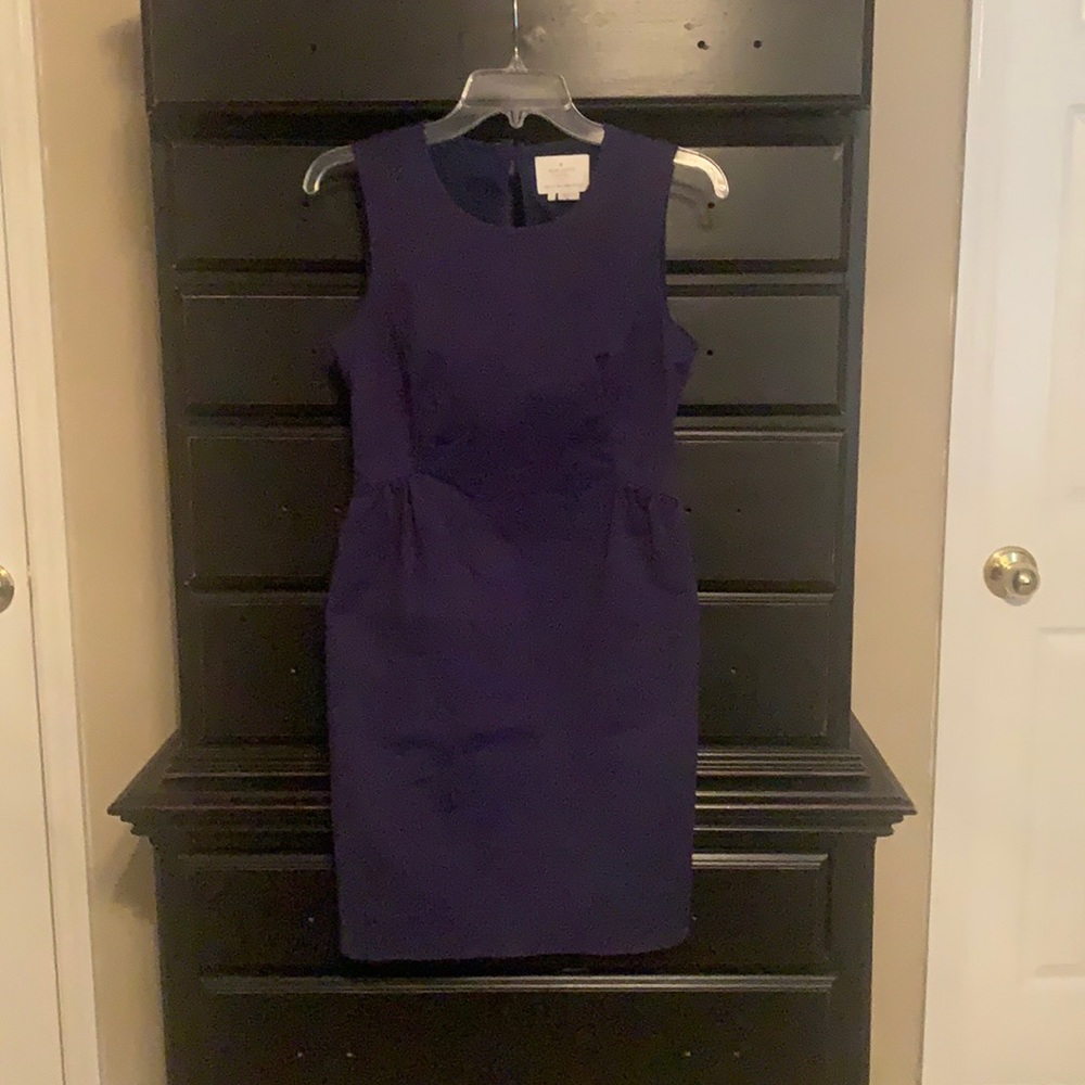 Kate Spade size 4 Navy dress with pockets.